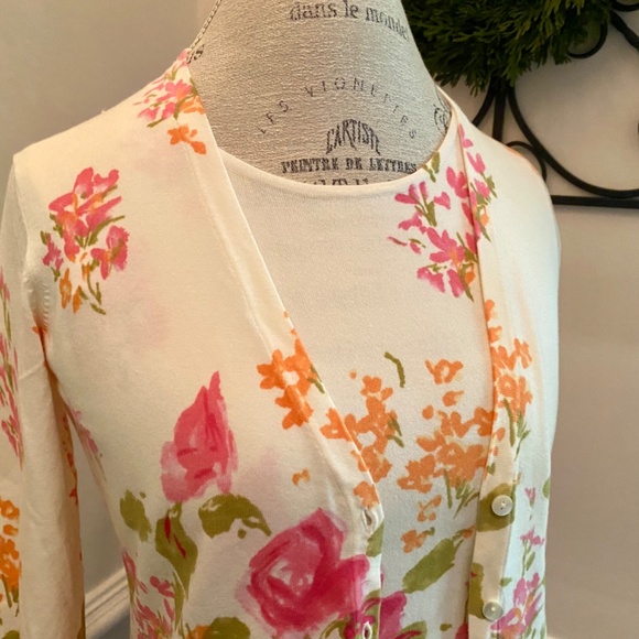 Talbots Petite Women's Twin Sweater Set Size PS Tank & Cardigan Floral NWT - Picture 2 of 9